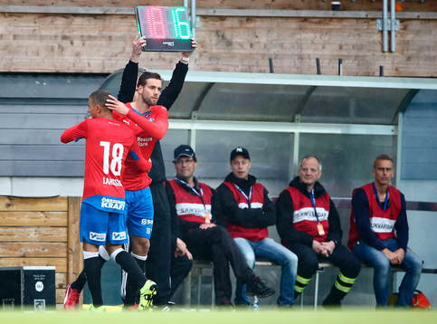 Jordan Larsson byts ut mot Mikael Dahlberg