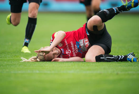 Kristianstads Margret Lara Vidarsdottir har gjort 1-0 och