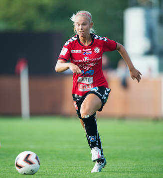 Kristianstads Lisa Karlsson i matchen i damallsvenskan
