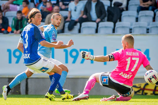 Malmö FFs Vladimir Rodic gör 2-0 bakom Sundsvalls