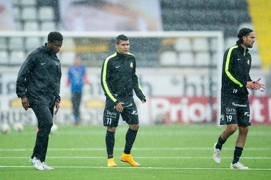 Häckens Mohammed Abubakari, Paulo De Oliveira och Leonard