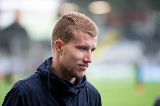 Feyenoord proffset Simon Gustafson och tidigare Häcken