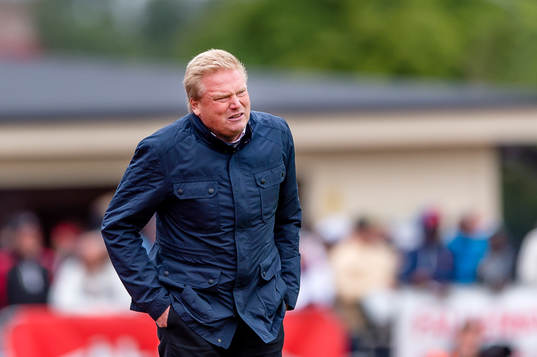 IFK Göteborgs tränare Jörgen Lennartsson deppar