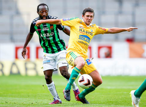 GAIS Reuben Ayarna och Ljungskiles Hannes Stiller