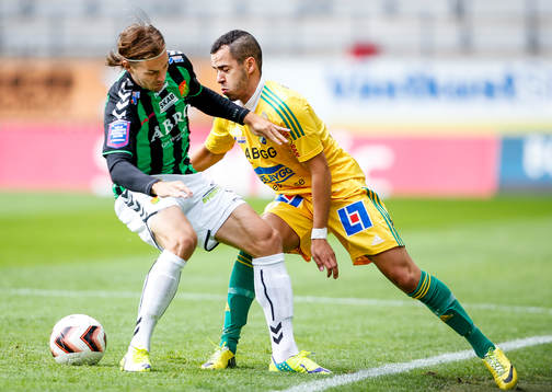 GAIS Danny Ervik och Ljungskiles Ahmed El Amrani