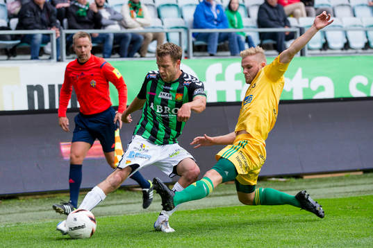 GAIS Joel Anell mot Ljungskiles Niclas Andersén
