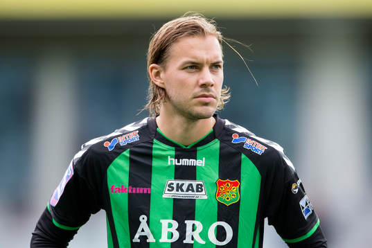 GAIS Danny Ervik innan fotbollsmatchen i Superettan mellan