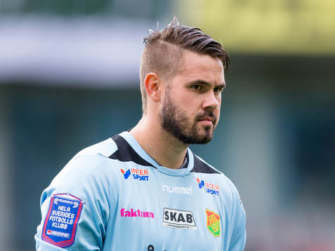 GAIS målvakt Tommi Vaiho innan fotbollsmatchen i