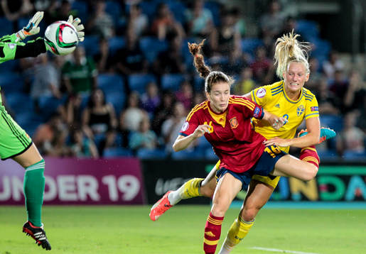 Sveriges Stina Blackstenius gör 2-0 målet