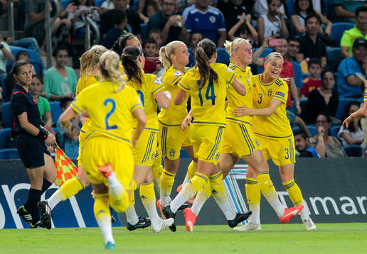 Sveriges Stina Blackstenius och resten av det svenska laget