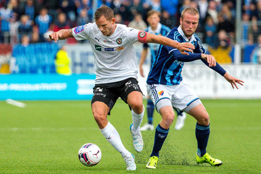 Örebros Robert Åhman Persson och Djurgårdens Alexander