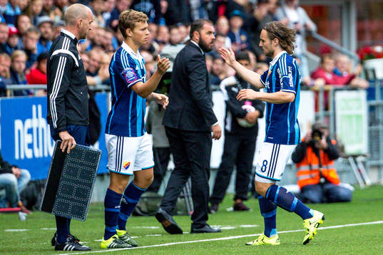 Djurgårdens Kevin Walker blir utbytt