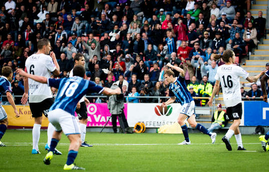 Djurgårdens Jesper Arvidsson jublar