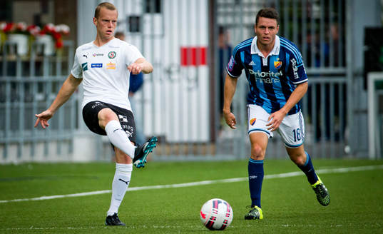 Örebros Daniel Gustavsson och Djurgårdens Kerim Mrabti