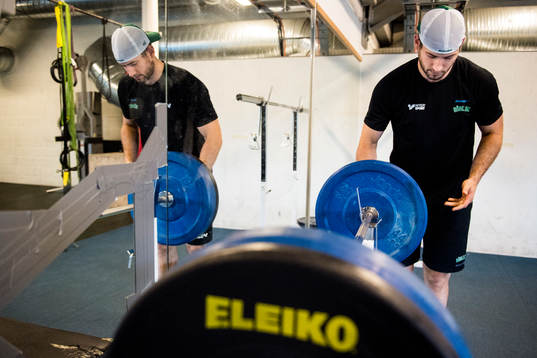 Rögles Jordan Smotherman i gymmet