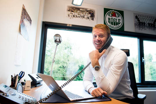 Rögles nya klubbdirektör Marcus Thuresson pratar i