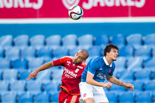 IFK Göteborgs Haitam Aleesami och Belenenses Fábio