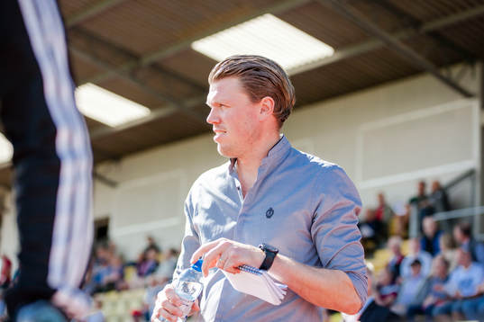 Ängelholms tränare Christian Järdler