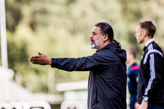 Athletics tränare Özcan Melkemichel