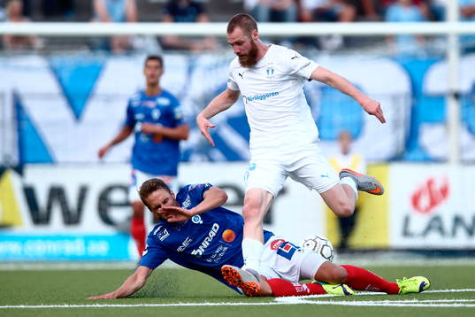 Malmö FFs Jo Inge Berget och Åtvidabergs Hampus Holmgren