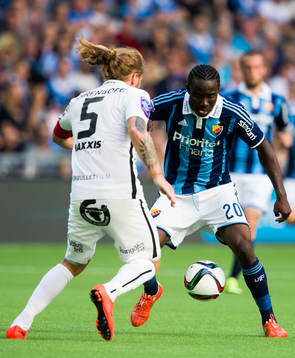 Djurgårdens Sam Johnson och Häckens Emil Wahlström