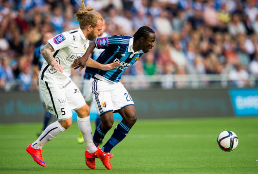 Djurgårdens Sam Johnson och Häckens Emil Wahlström