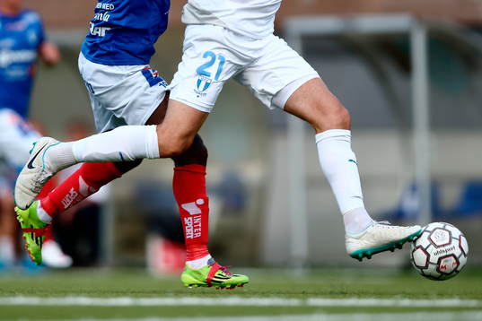 Två fotbollsspelare