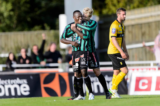 Varbergs Nsima Peter jublar