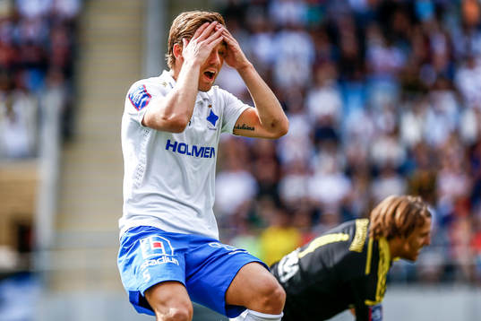 Norrköpings Christoffer Nyman reagerar