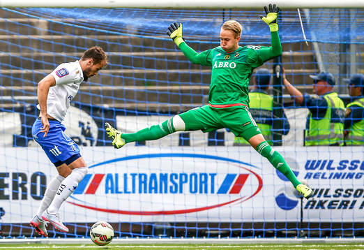s målvakt Patrik Carlgren