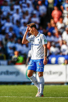 Norrköpings Linus Wahlqvist deppar