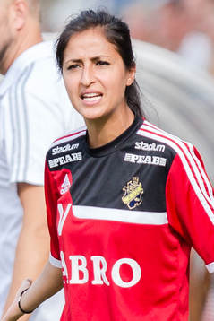 AIKs tränare Nazanin Vaseghpanah