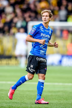 Halmstads Alexander Henningsson gör sin debut