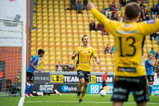 Elfsborgs Viktor Prodell jublar