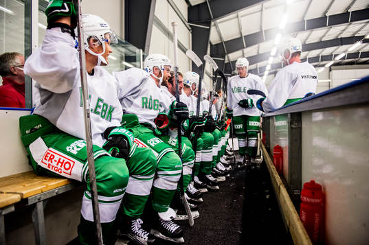 Ishockeylaget Rögle BKs första träning på is för