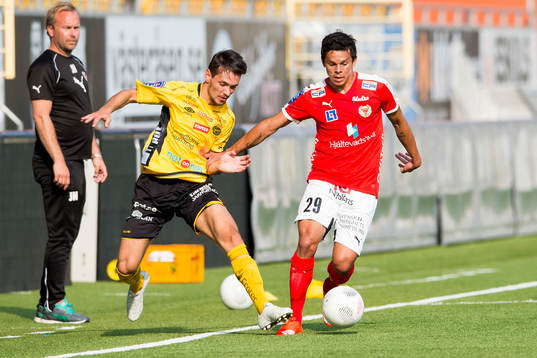 Kalmars Romario Pereira Sipiao och Elfsborgs Liridon Gashi