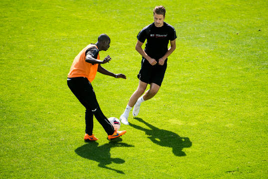 Malmö FFs Enock Kofi Adu och Kári Árnason