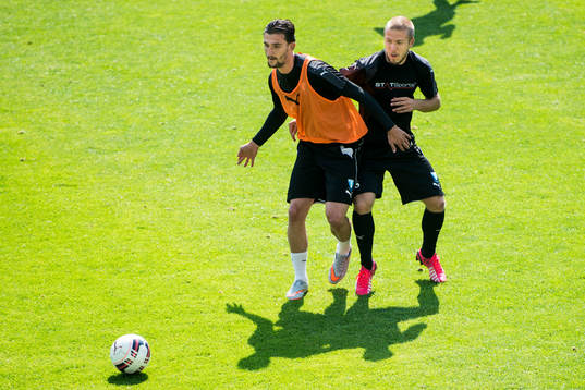 Malmö FFs Agon Mehmeti och Anton Tinnerholm