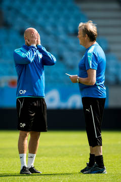 Malmö FFs assisterande tränare Olof Persson och tränare