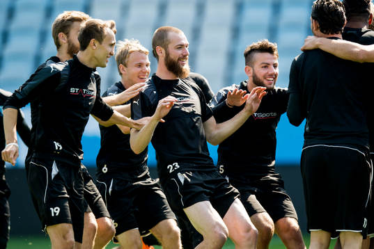 Malmö FFs Magnus Wolff Eikrem, Oscar Lewicki, Jo Inge