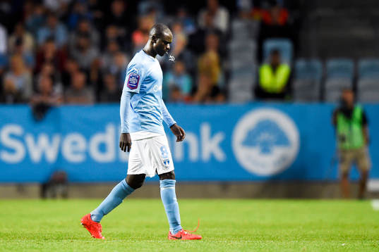 Malmö FFs Enock Kofi Adu får rött kort