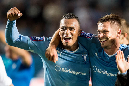 Malmö FFs Felipe Carvalho och Markus Rosenberg jublar