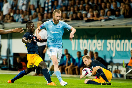 Salzburgs Naby Keita och Malmö FFs Jo Inge Berget