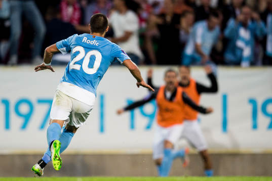 Malmö FFs Vladimir Rodic jublar