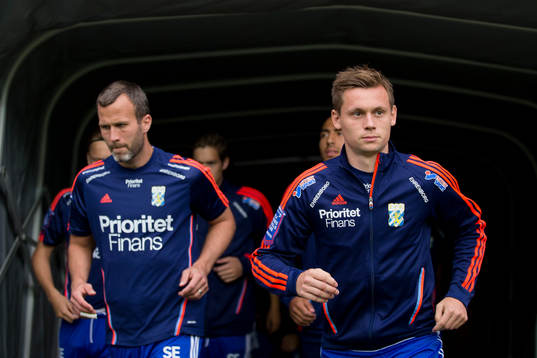 IFK Göteborgs Hjalmar Jonsson och Jakob Ankersen på väg