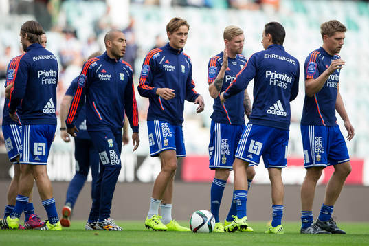 IFK Göteborg på uppvärmningen innan fotbollsmatchen i