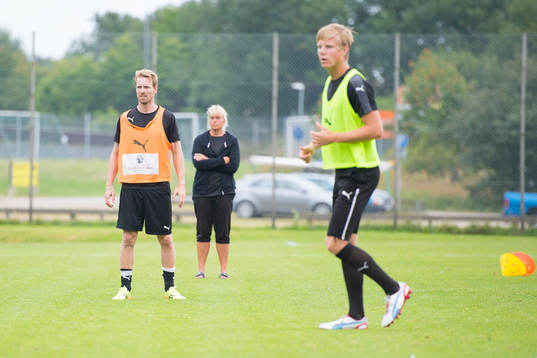 Christian Chippen Wilhelmsson på väg till