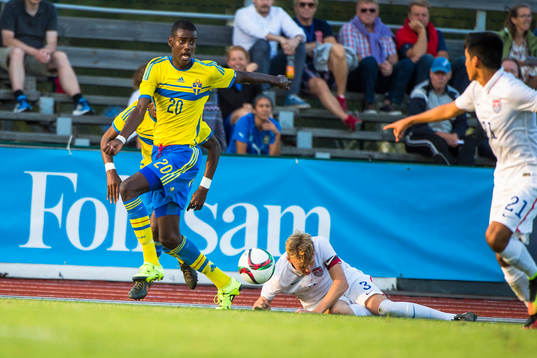 Alexander Isak anfaller
