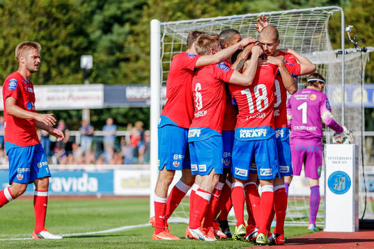 Helsingborgs spelare firar