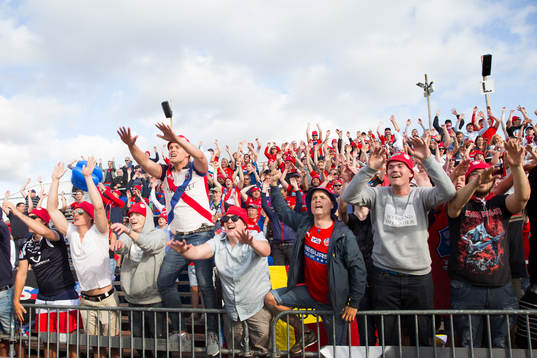 Helsingborgs supportrar jublar